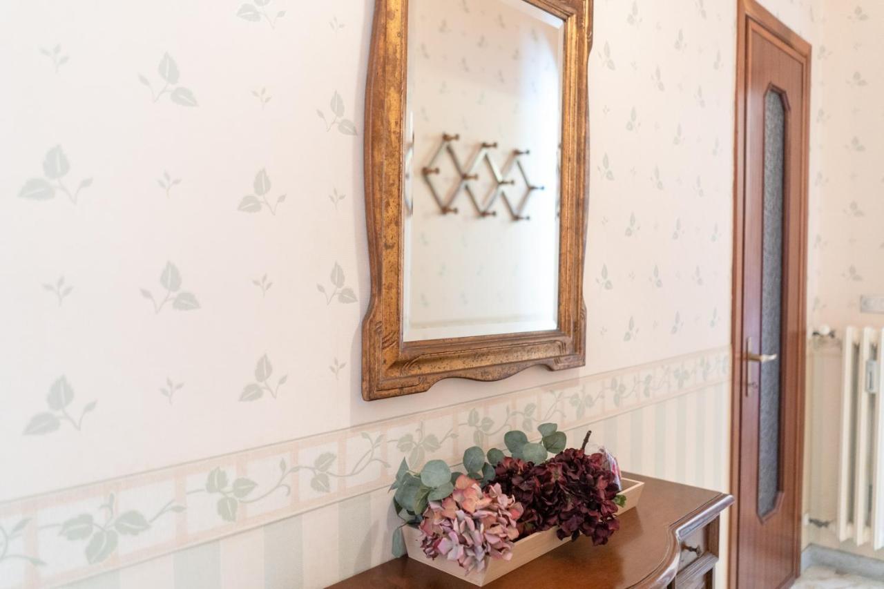 Pietra Ligure Downtown Convenience -Free Parking Apartment Bagian luar foto